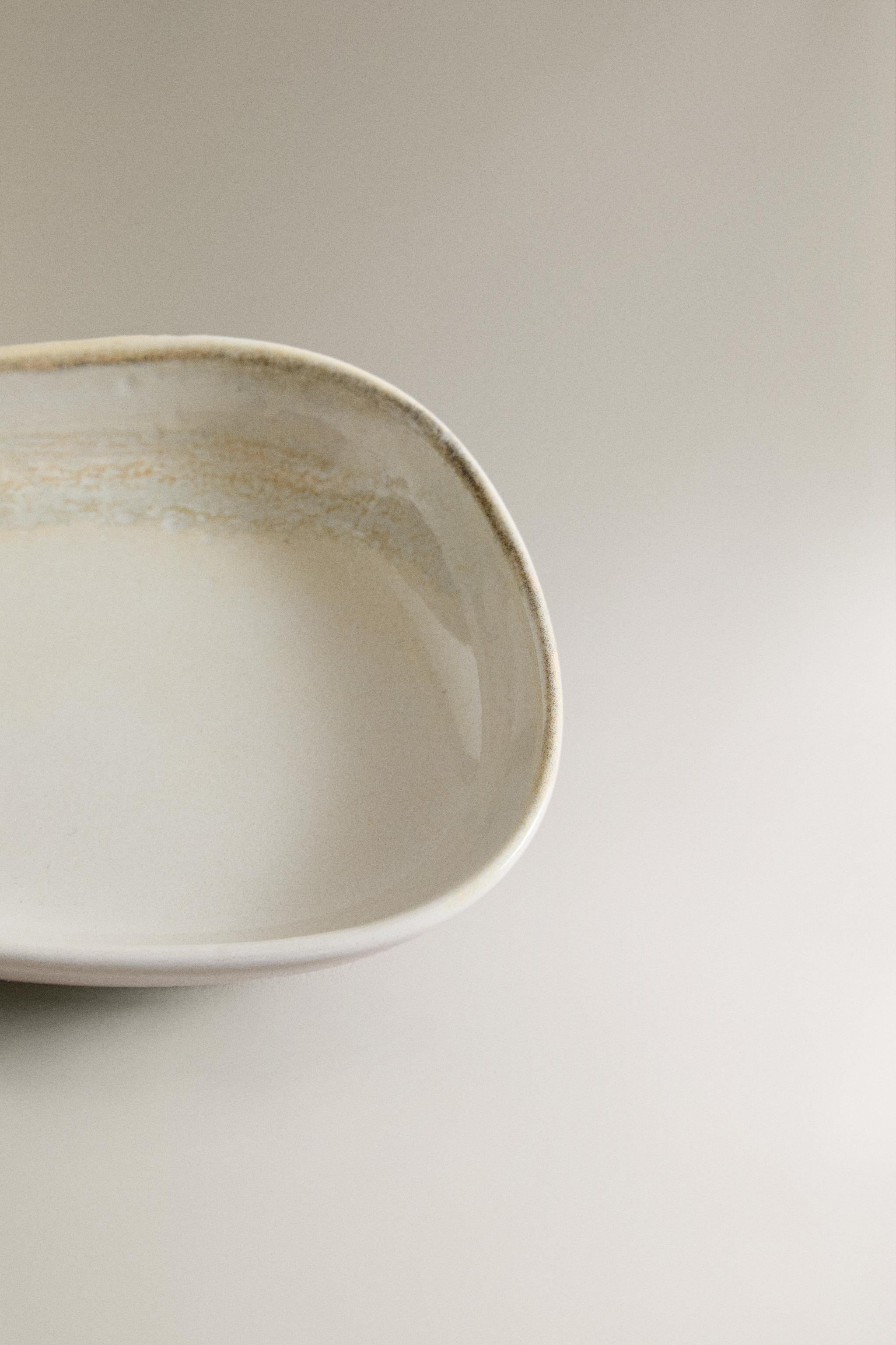 ECRU STONEWARE MINI PLATE
